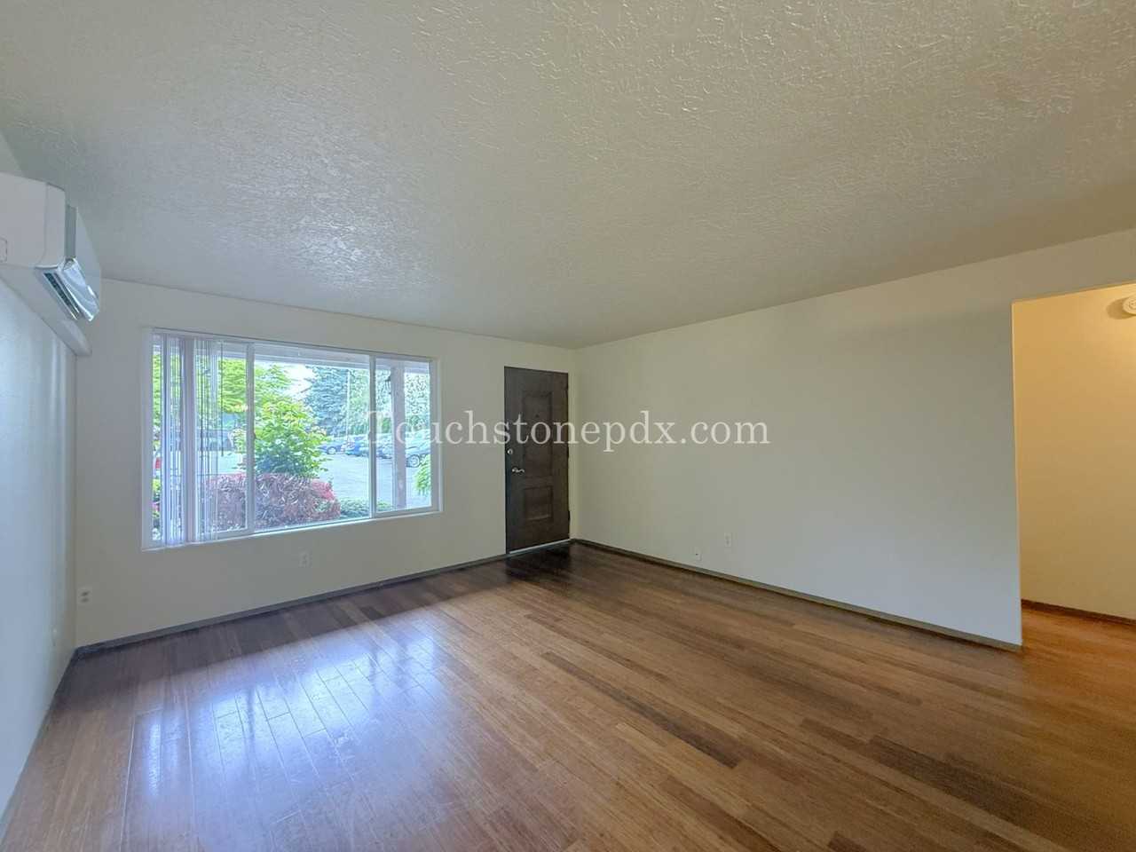 611 Se 139th Ave #11 - Photo 7 of 31