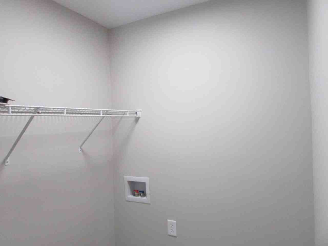 317 E Phifer St - Photo 7 of 11