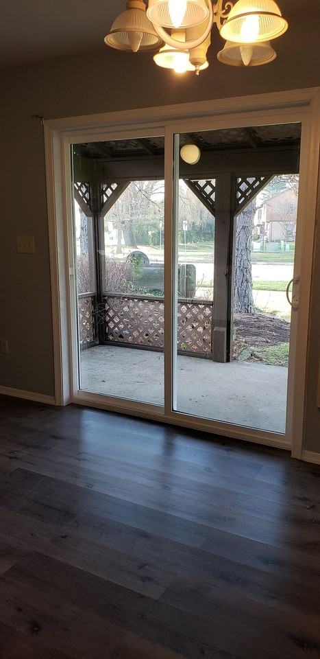 1733 Blue Course Dr - Photo 3 of 23