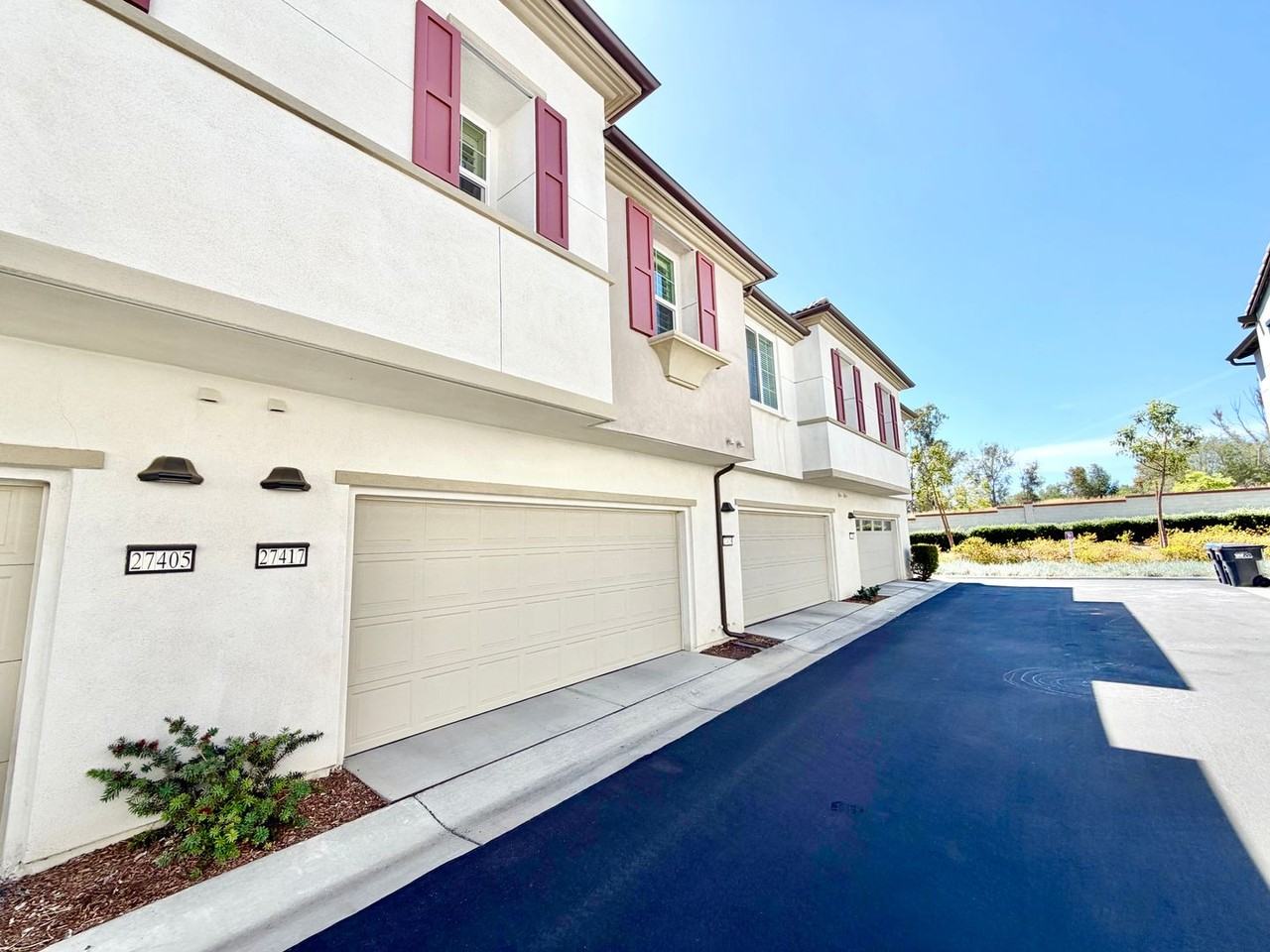 27417 Georgetown Dr - Photo 7 of 36