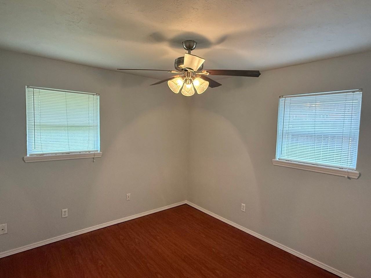 507 Gayclifee Ter - Photo 6 of 12