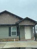 featured image of 3802 Hollis Dr