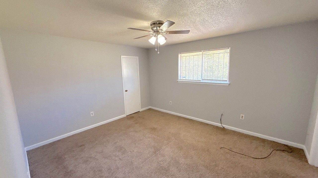 5655 Myers Rd - Photo 3 of 12