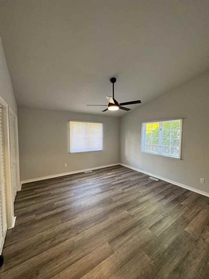 13339 Fulton St - Photo 7 of 16