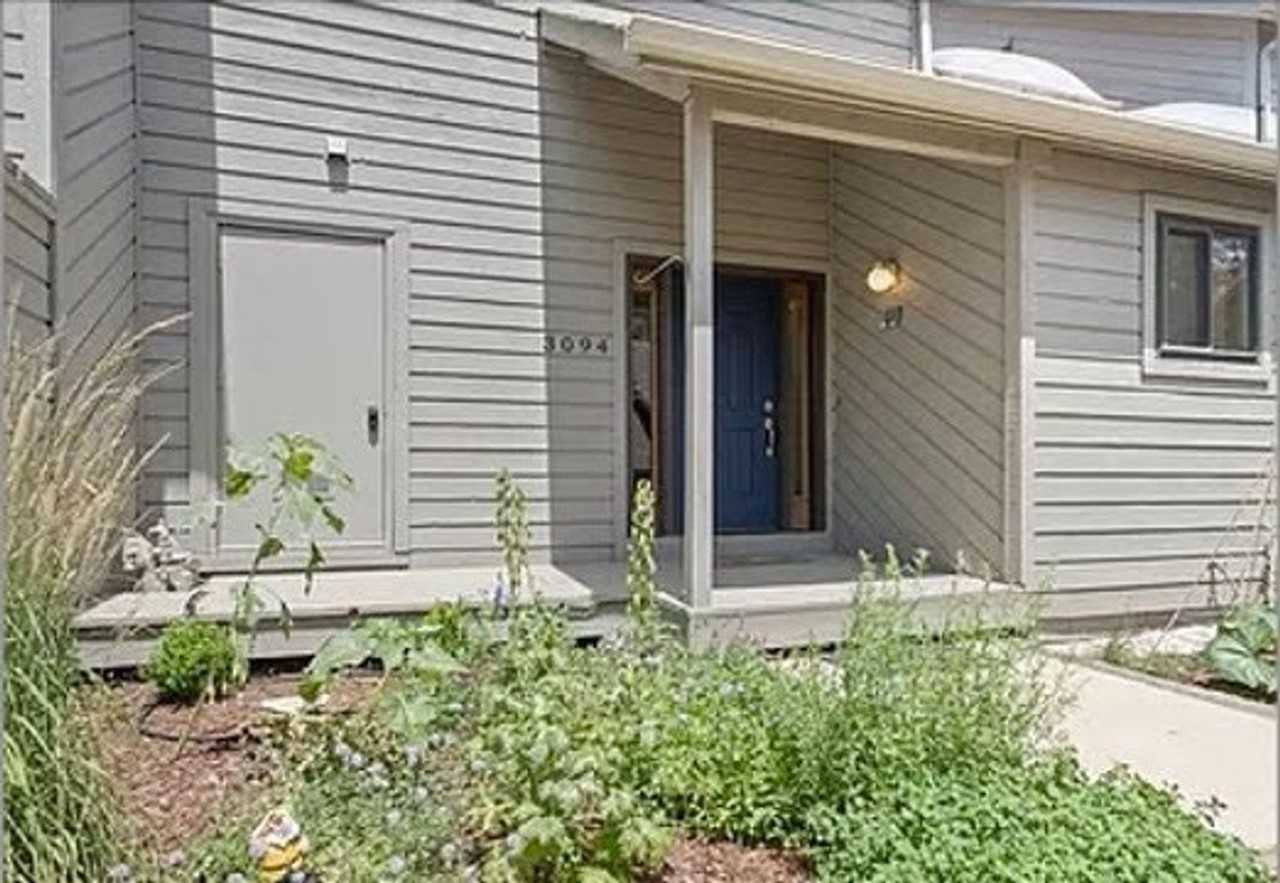 3094 Edison Ct - Photo 2 of 21