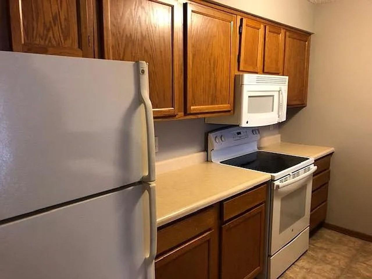 Oakcrest Assets-1006 - Photo 3 of 26