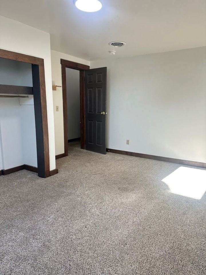 Gallis Hill Park LLC - Photo 3 of 28