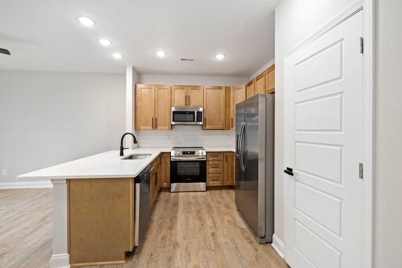 3336 Starboard Way - Photo 6 of 21