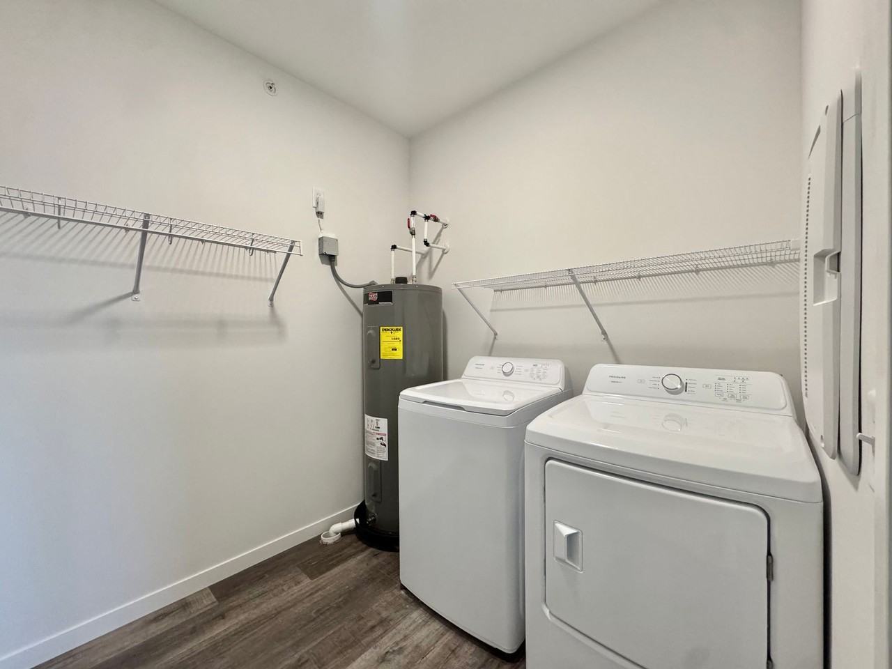 Latitude 45 - Photo 4 of 50