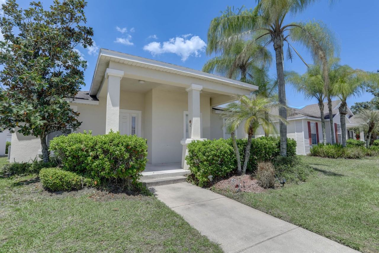 4977 Pall Mall St W - Photo 2 of 29