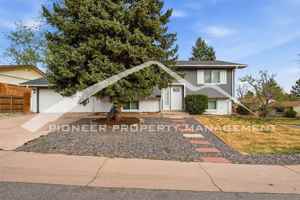 featured image of 7553 E Easter Way