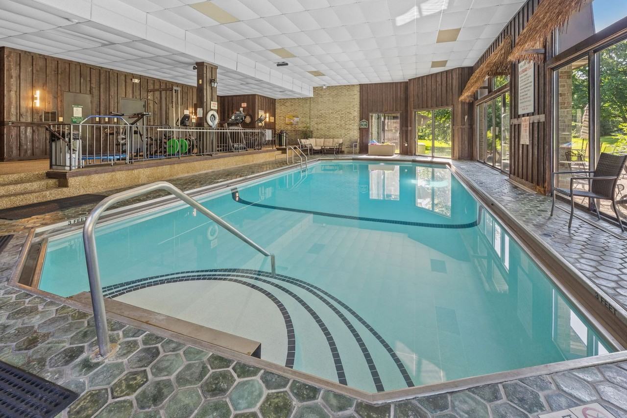 1945 Oakdale Ave #55-228 - Photo 7 of 16