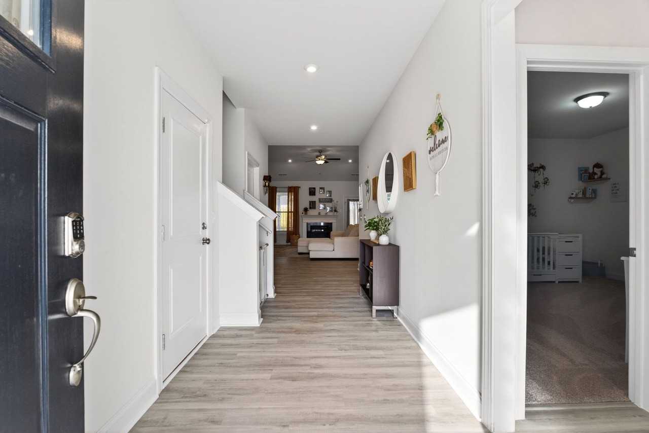 310 Cullin Rd - Photo 5 of 42