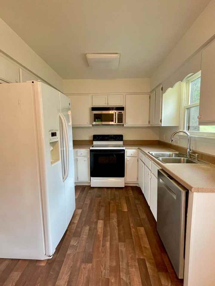 6808 River Ridge Dr - Photo 6 of 31