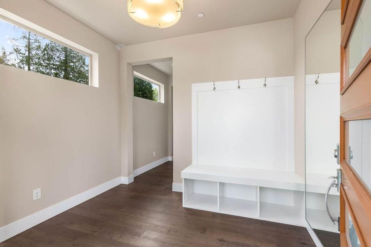 13757 Ne 100th Ct - Photo 2 of 31