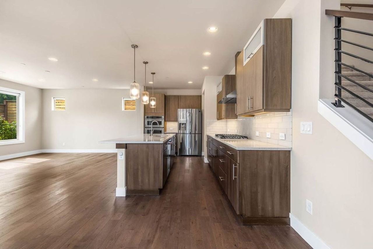 13757 Ne 100th Ct - Photo 3 of 31