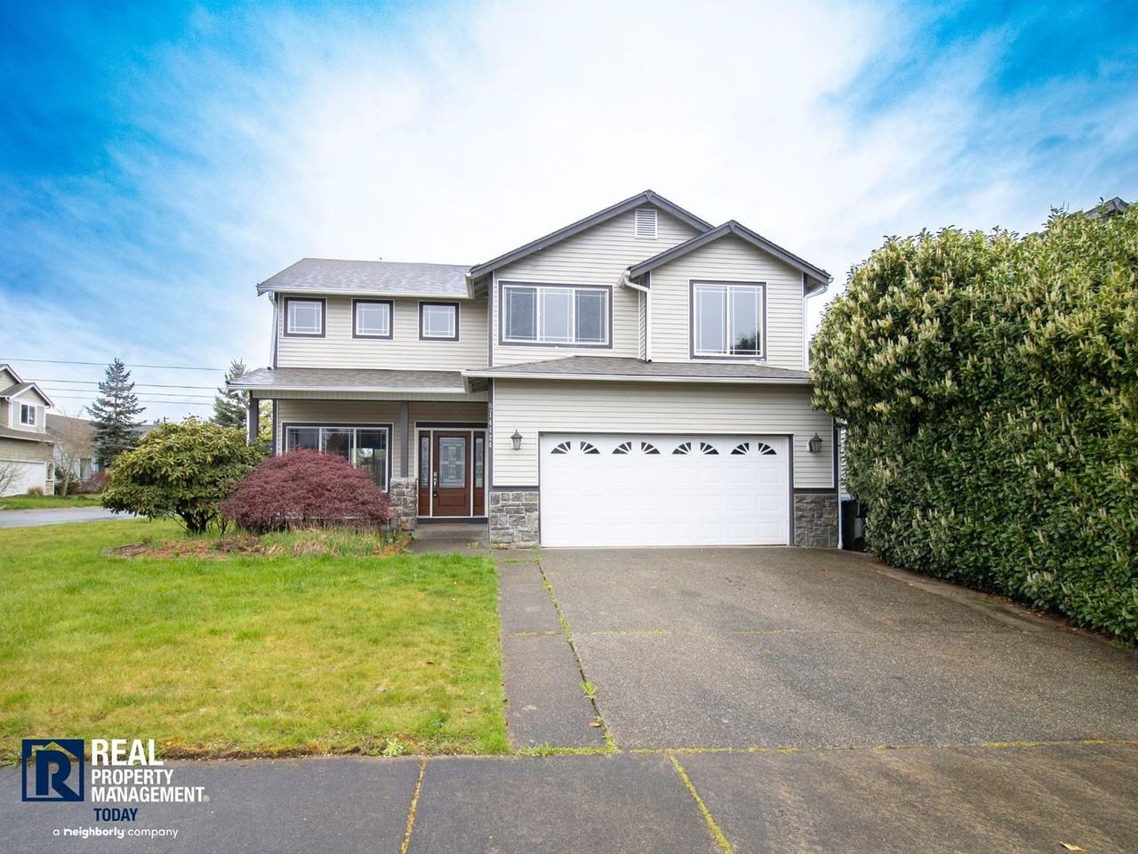 14424 Sandy Glen Ln E - Photo 3 of 24