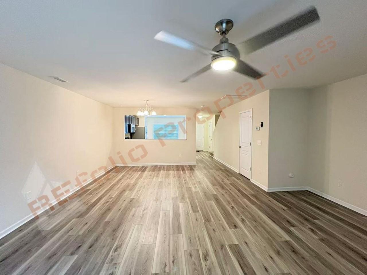 3900 Swinton St - Photo 6 of 19