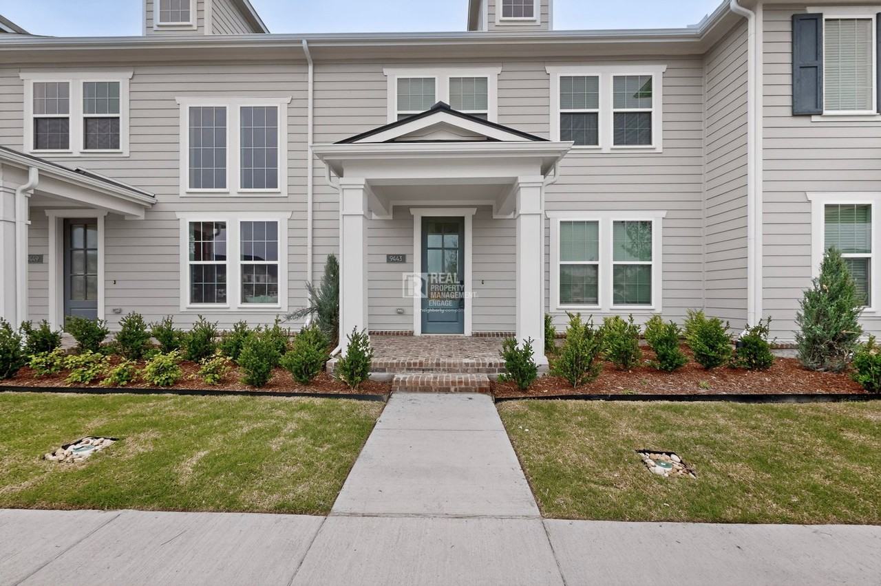 9443 Speaker Dr - Photo 2 of 39