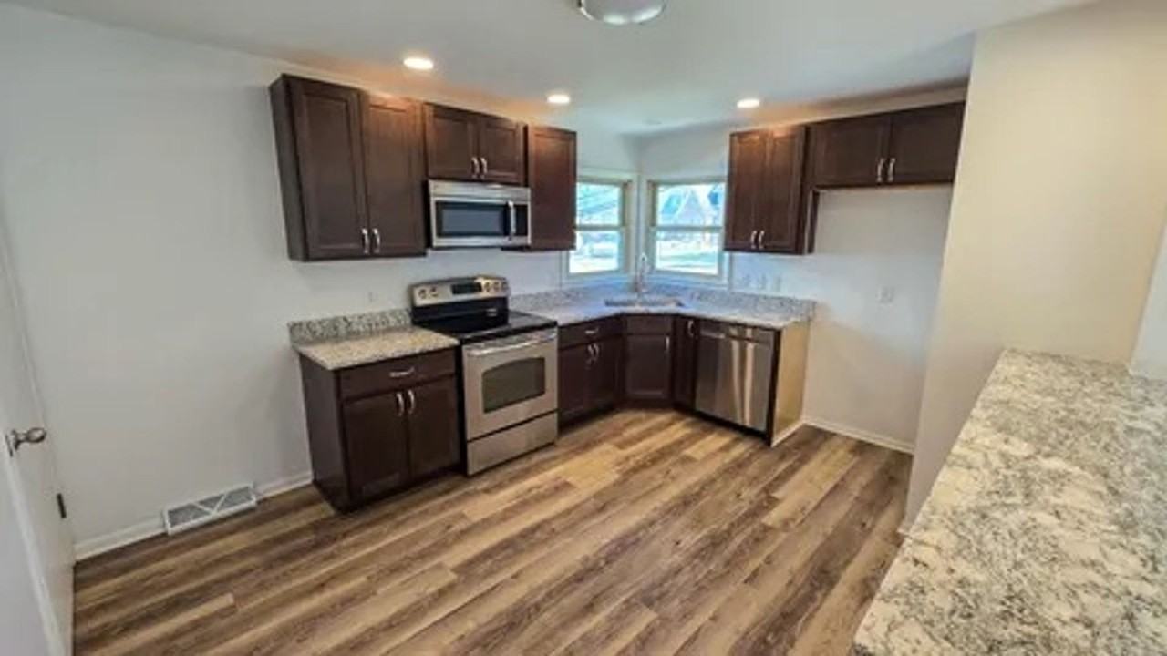 231 Prospect Ave - Photo 2 of 7