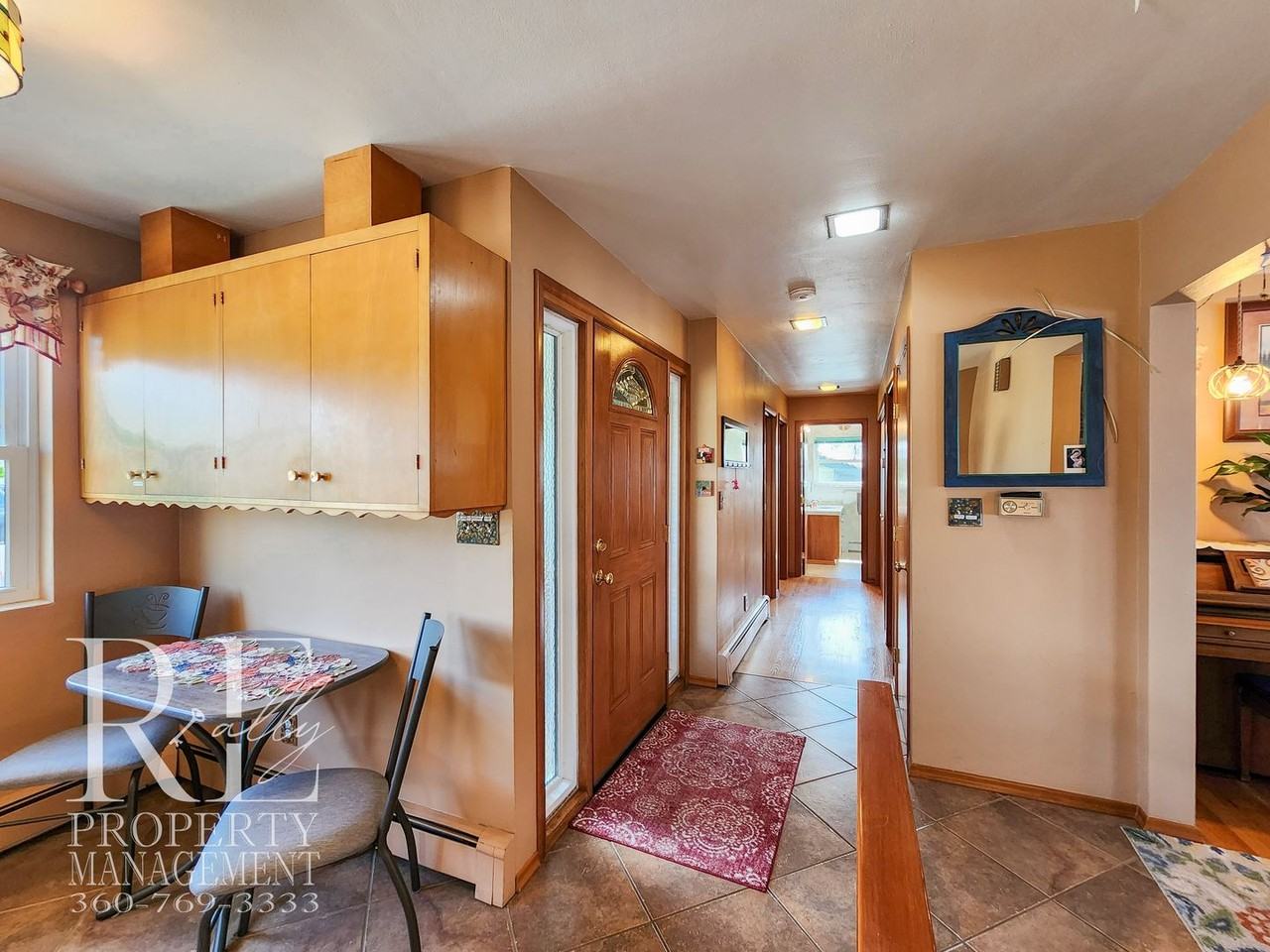 2113 Brashem Ave - Photo 4 of 40