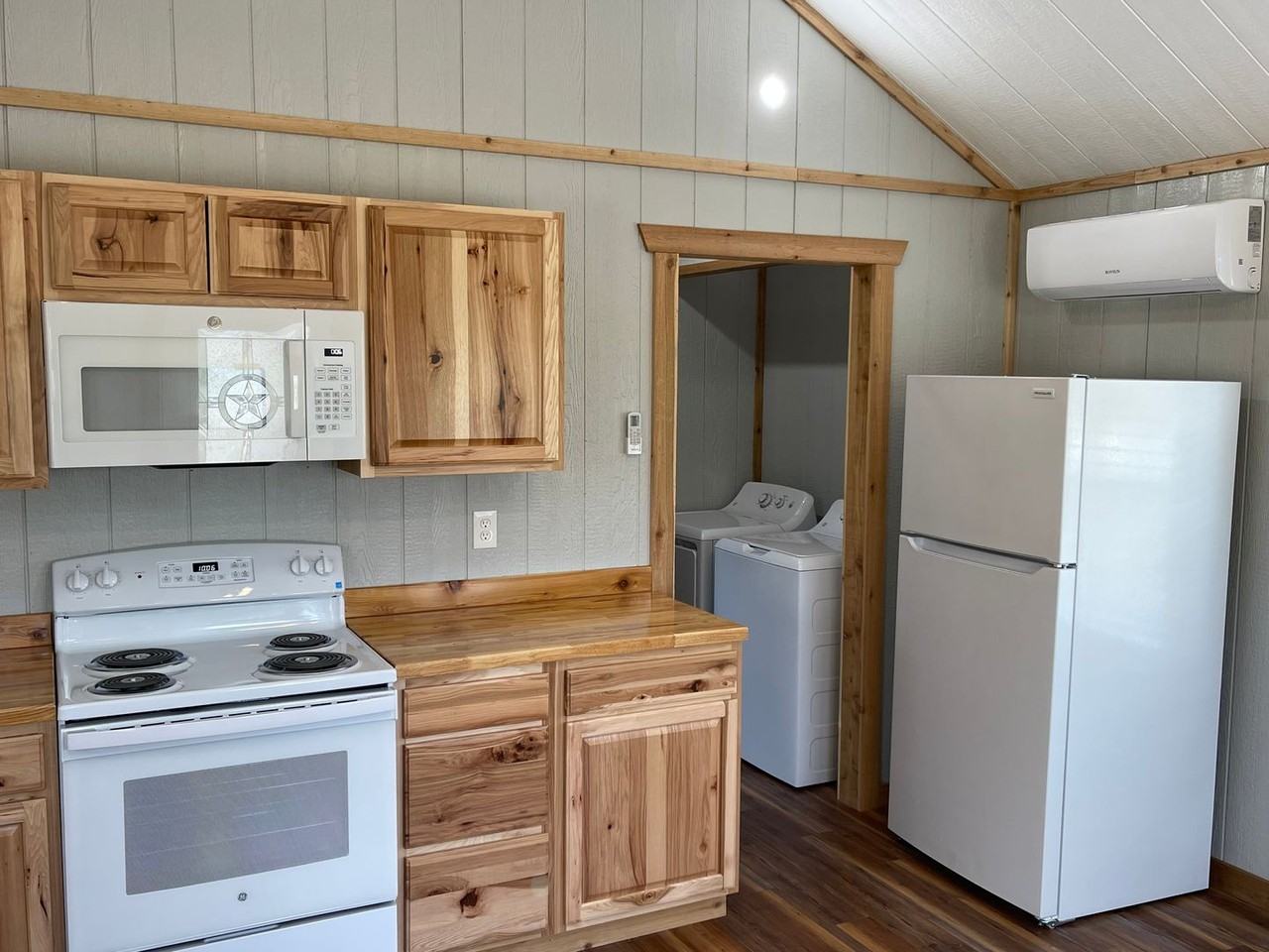 3795 Forest Trail Dr - Photo 5 of 14