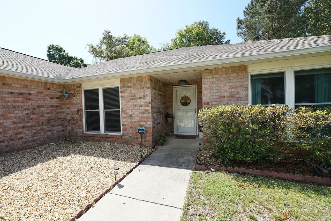 4204 Mainsail Dr - Photo 4 of 31