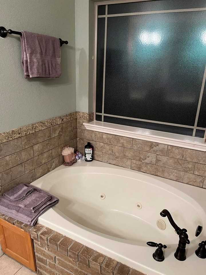 5504 Eldie Ct - Photo 7 of 13