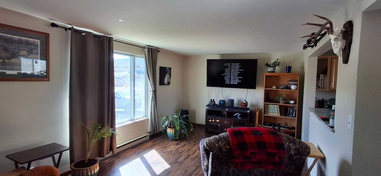 975 Antelope Rd - Photo 3 of 5