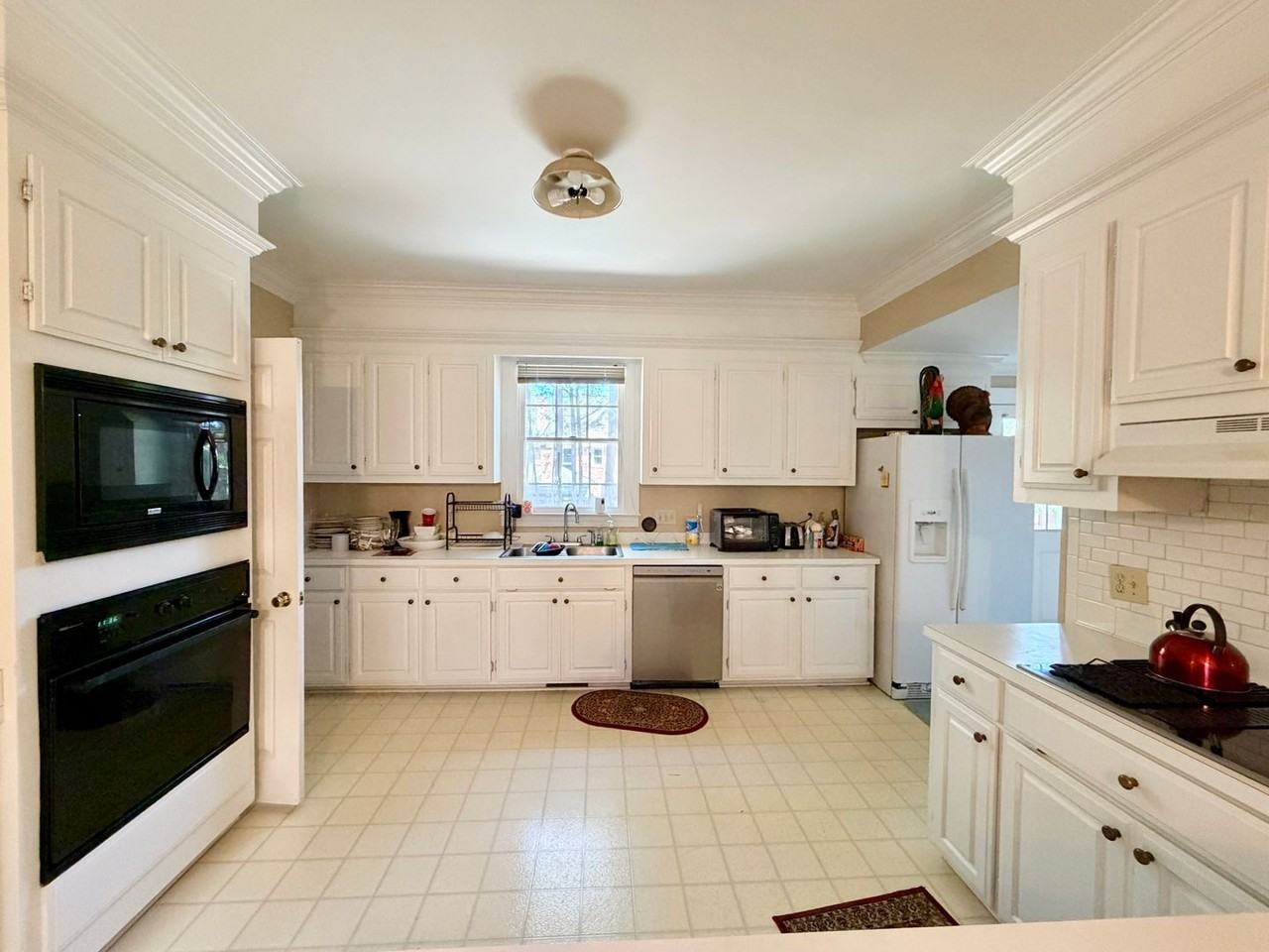 525 Meadowbrook Dr - Photo 7 of 21