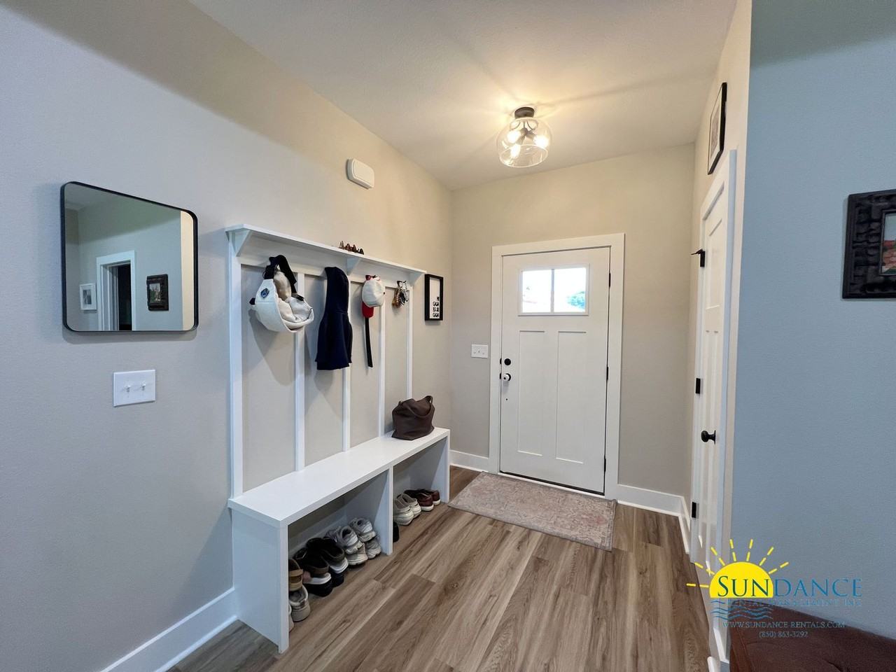 1539 Kais St - Photo 2 of 21