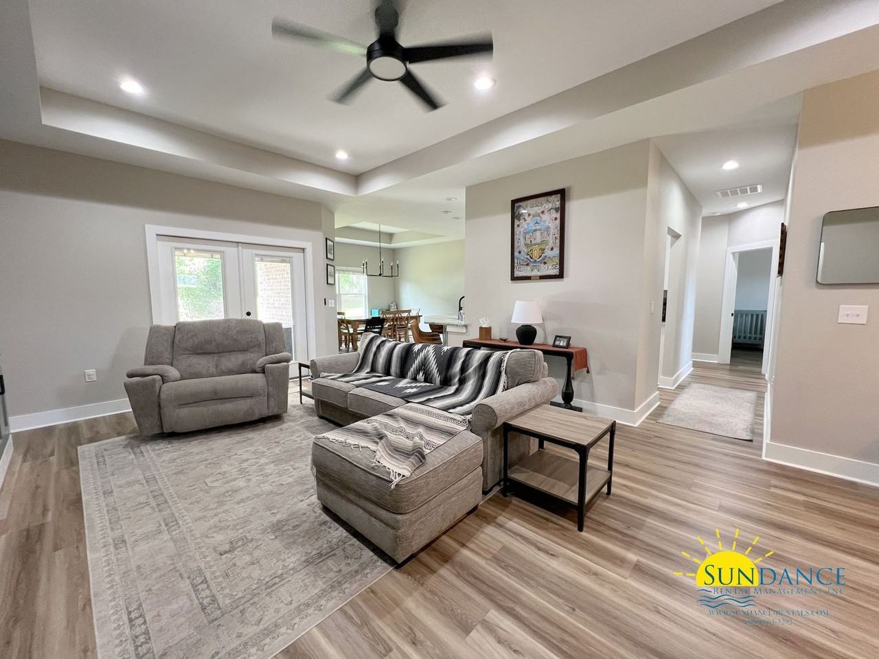 1539 Kais St - Photo 4 of 21