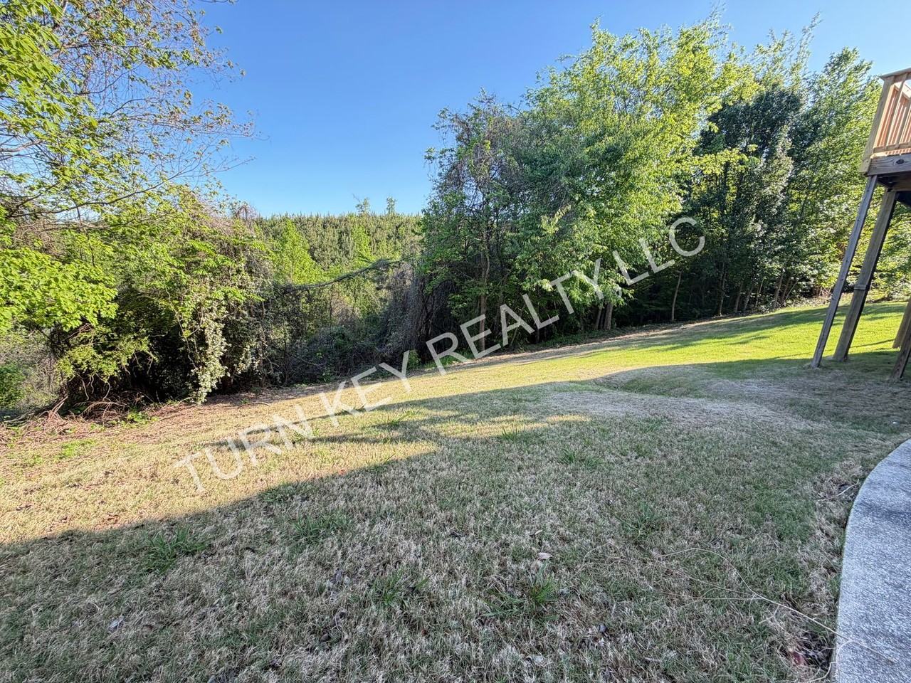 6373 Legacy Ln - Photo 6 of 32