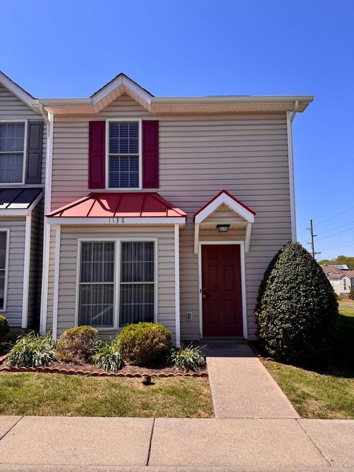 1138 Paul Revere Ct