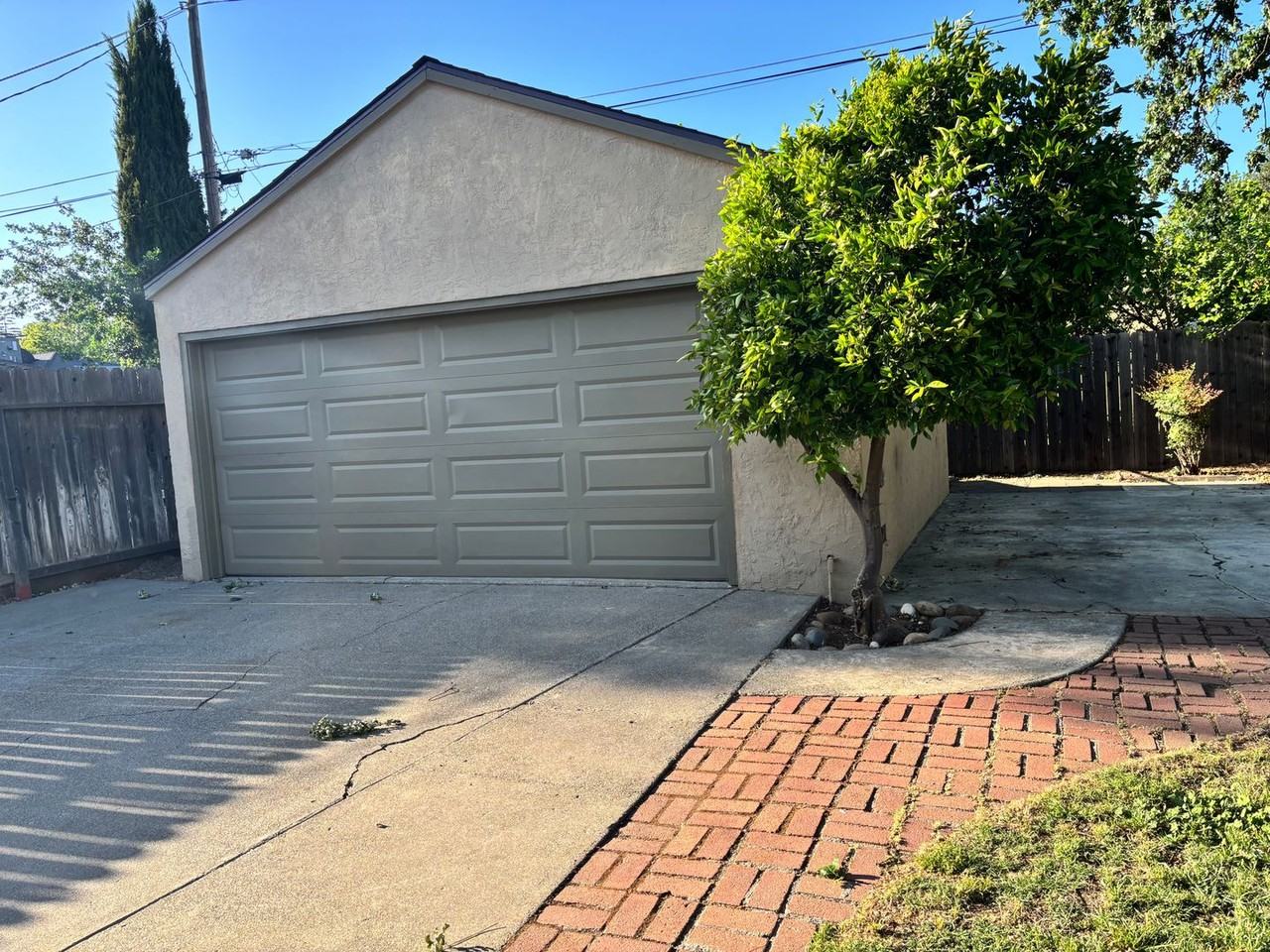 29 Southwood Dr - Photo 2 of 17