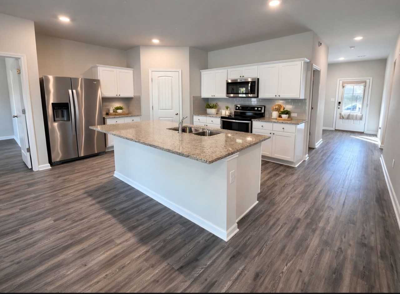 8431 Rosemary Ave - Photo 2 of 4