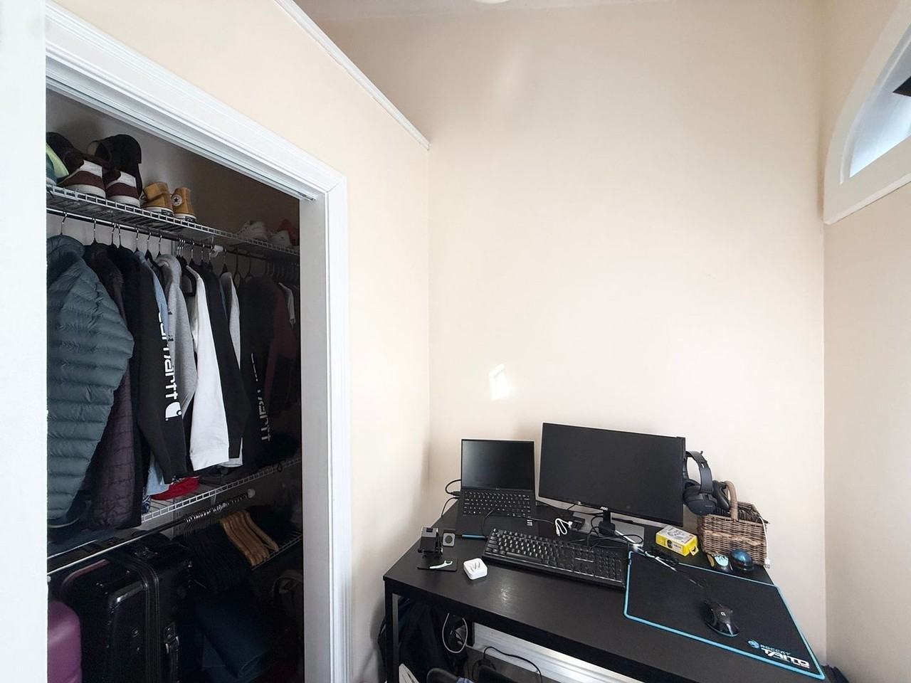 58 Lake St - Photo 7 of 19