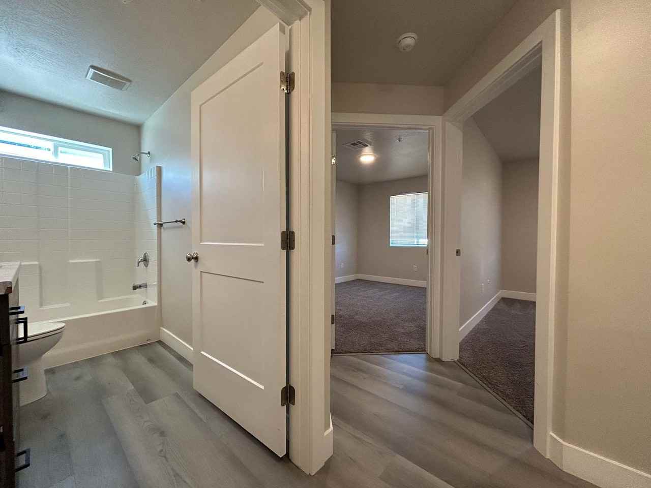 258 W 2100 N #1 - Photo 5 of 10