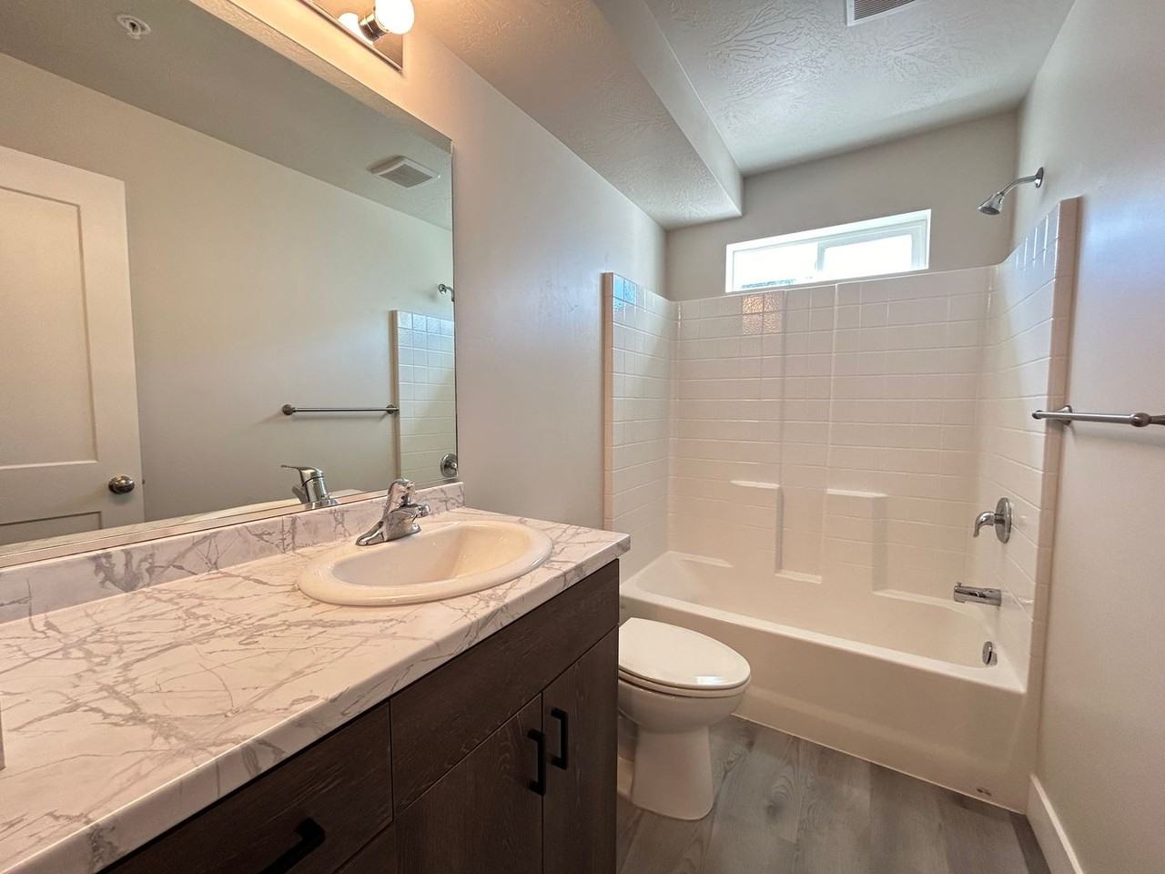 258 W 2100 N #1 - Photo 7 of 10