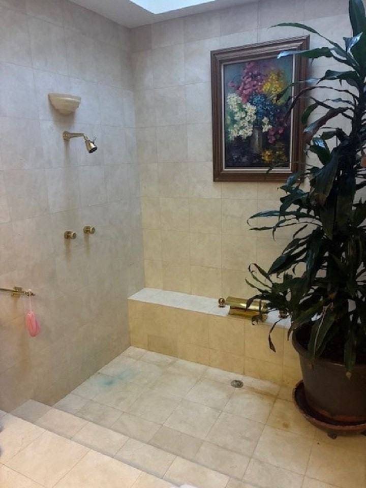 4011 Spring Mountain Rd - Photo 6 of 17