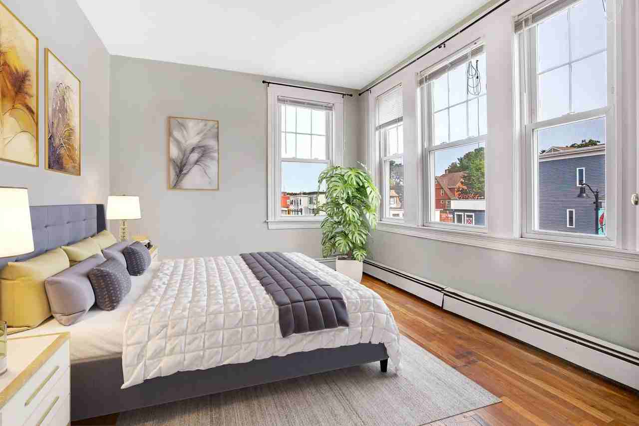 248 Rantoul St - Photo 7 of 28