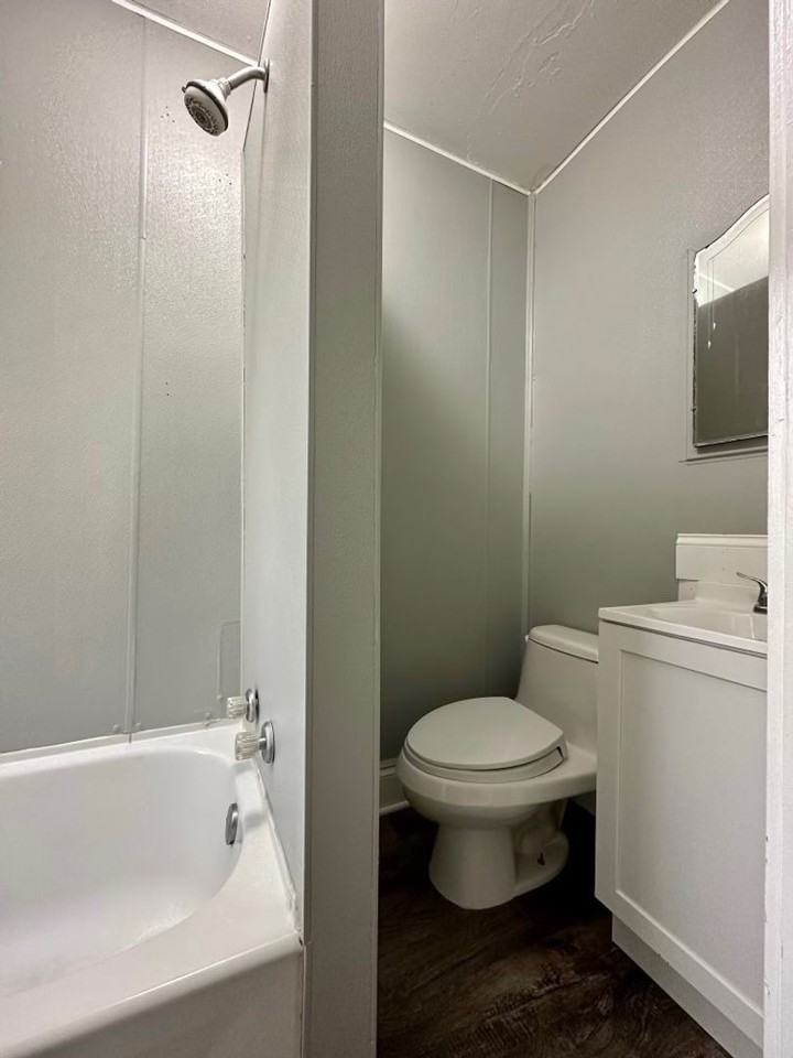 318 27th Ave N - Photo 7 of 10