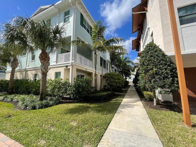 8086 Hobbes Way - Photo 3 of 7