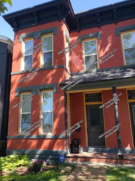 513 Holmes St - Photo 2 of 16