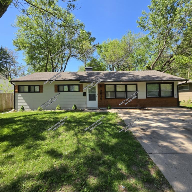 7610 E 113th St - Photo 2 of 24