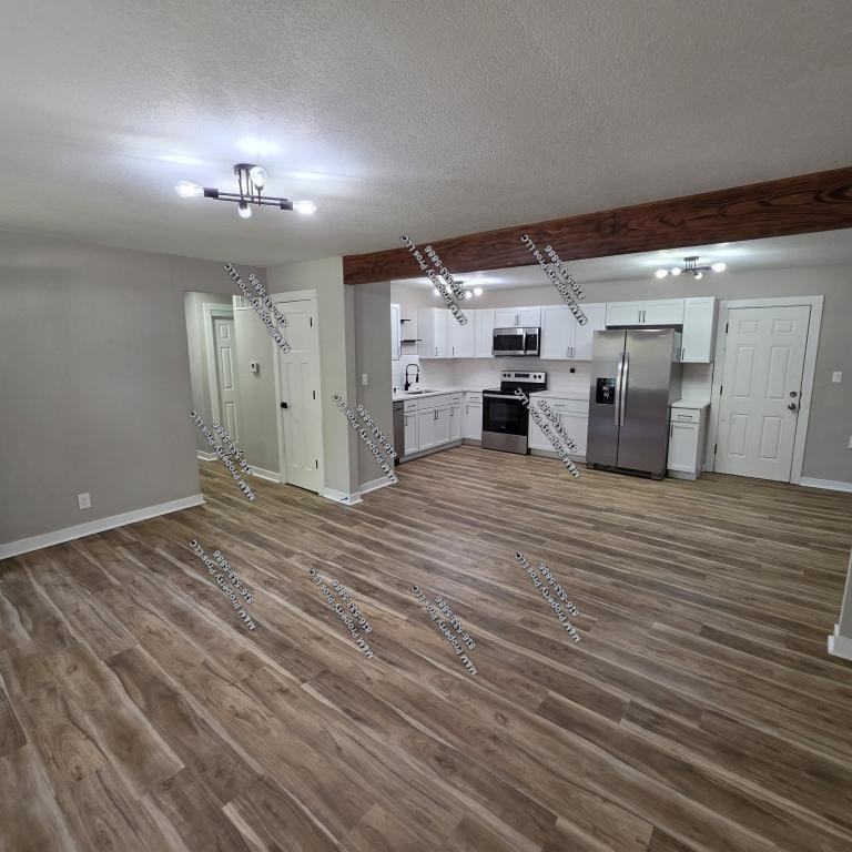 7610 E 113th St - Photo 5 of 24