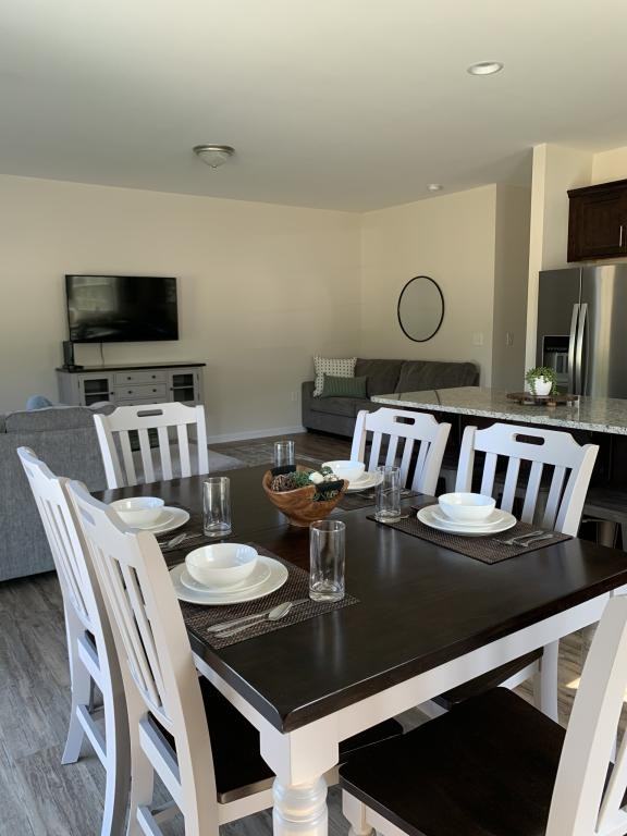 239 Louise Ln - Photo 5 of 12