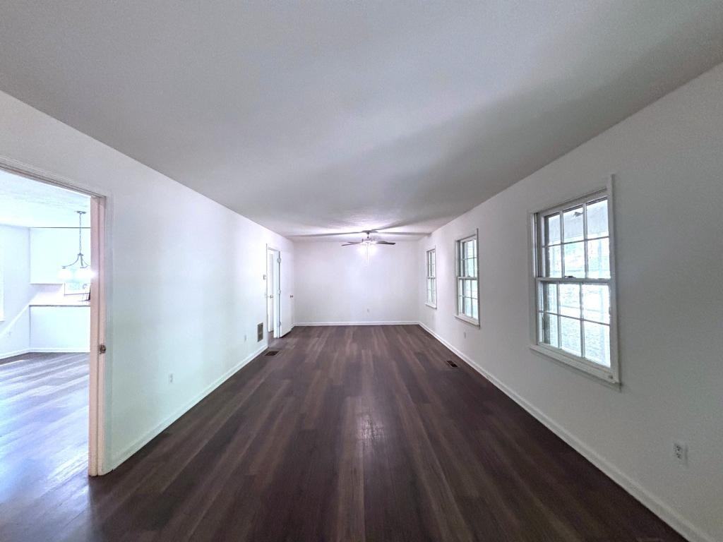 3545 Gilleland Ext - Photo 3 of 12