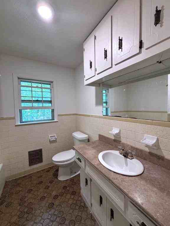 3545 Gilleland Ext - Photo 7 of 12