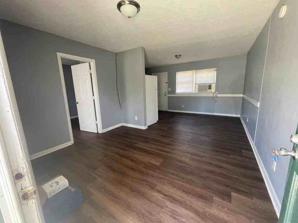 409 Beta St ##D - Photo 2 of 7